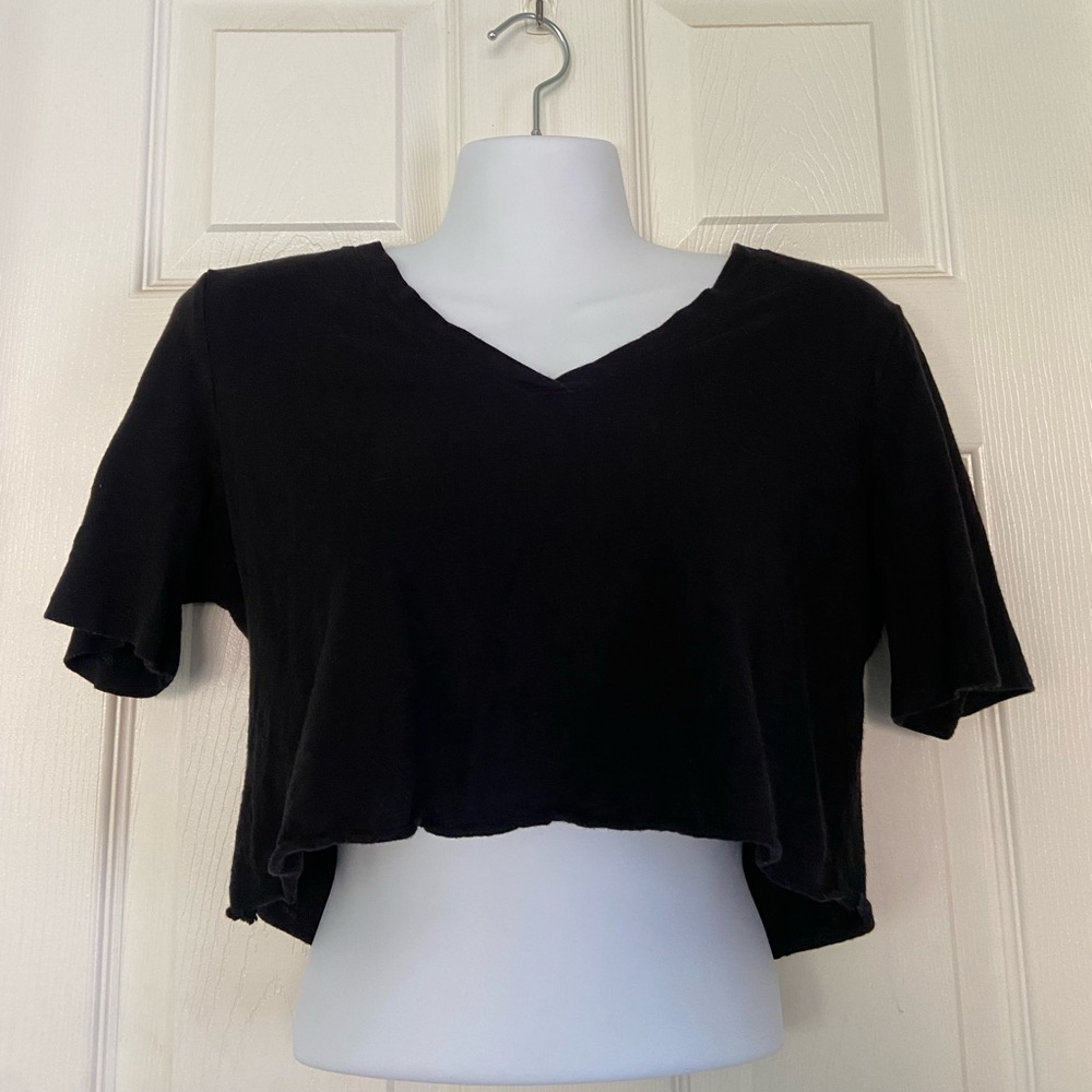 Black V-Neck Crop Top